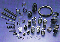 パイオラックスは金属ばねと樹脂ばねの両方を製作する会社です。